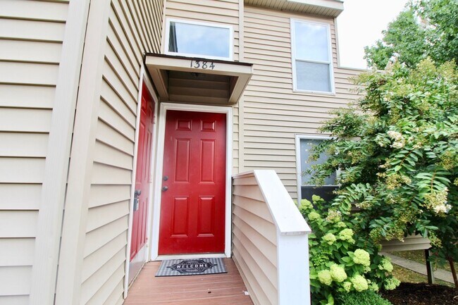 Foto del edificio - 1384 Bradley Dr