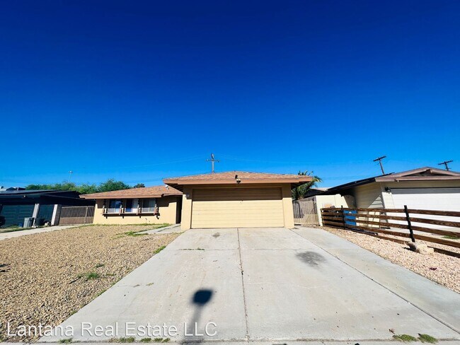 Building Photo - 3 br, 2 bath House - 309 Fuchia Circle