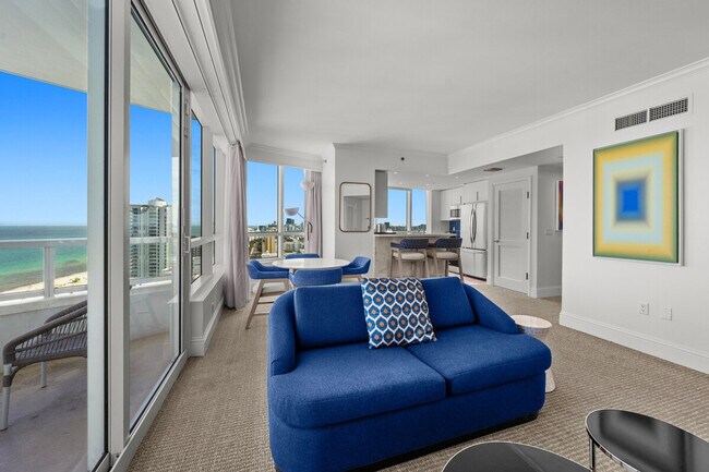 Foto del edificio - 4401 Collins Ave