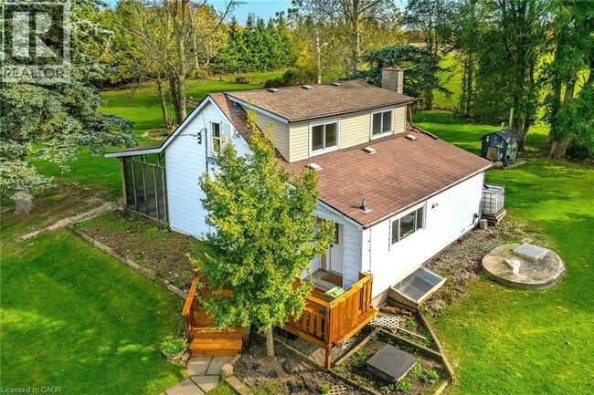 Photo du bâtiment - 1868 Jerseyville Rd W