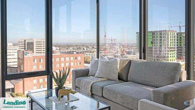 Building Photo - 2010 West End Ave