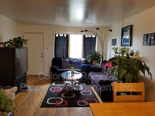 Foto del edificio - 2170 Reed Dr