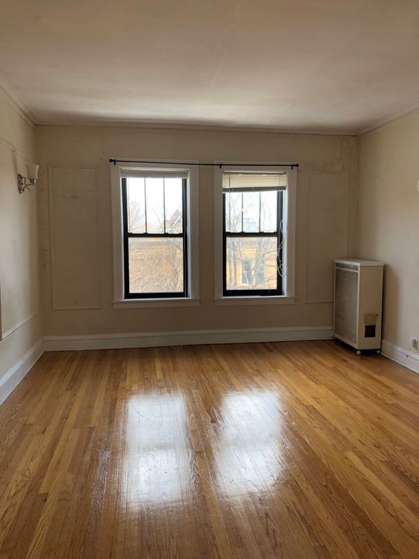 Foto del edificio - 4600 N Winchester Ave