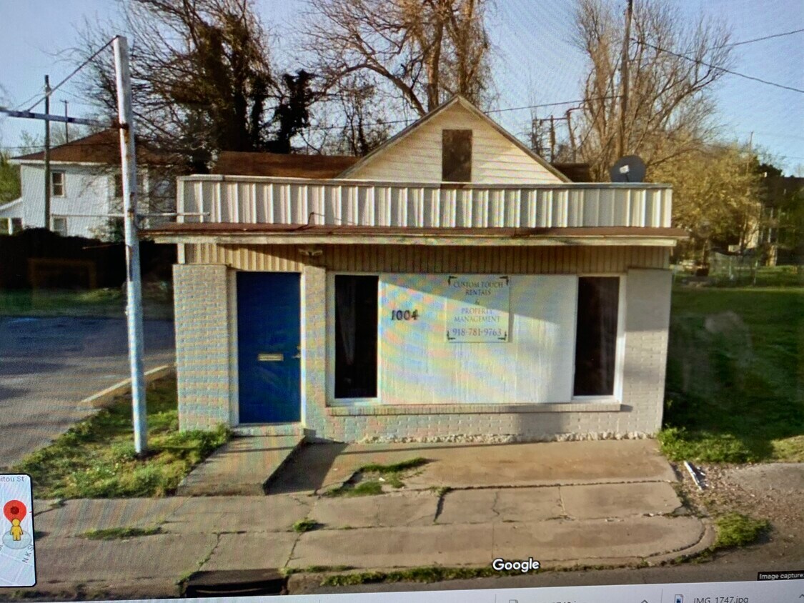 Primary Photo - 1004 Gibson St