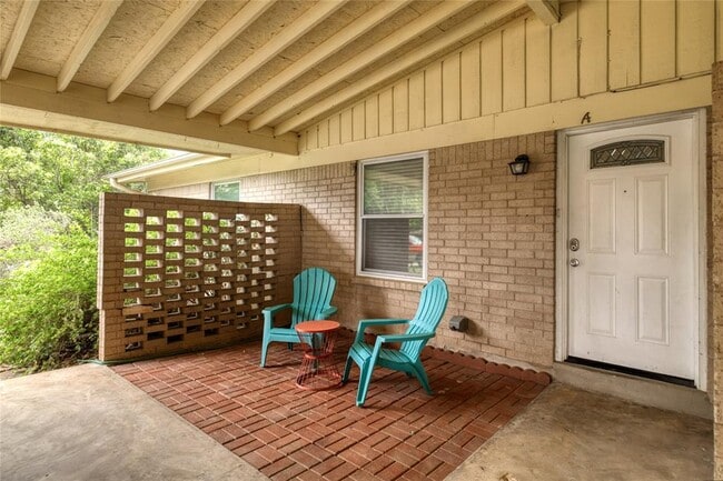 Building Photo - 2718 St Edwards Cir