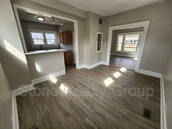 Foto del edificio - 1609 College Ave