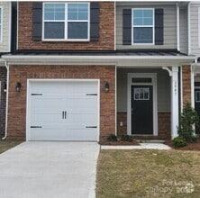 Building Photo - 3941 Fadden St