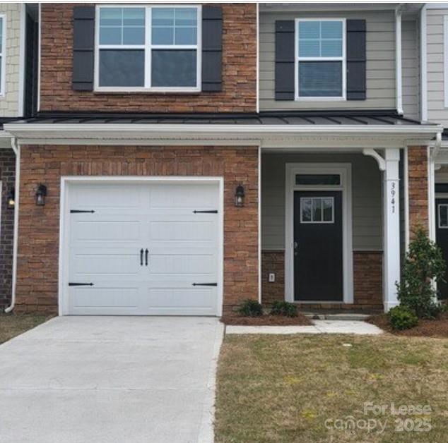 Foto principal - 3941 Fadden St