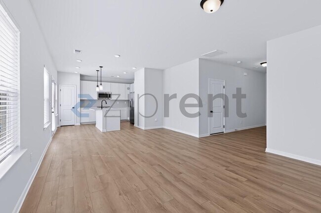 Building Photo - Unit