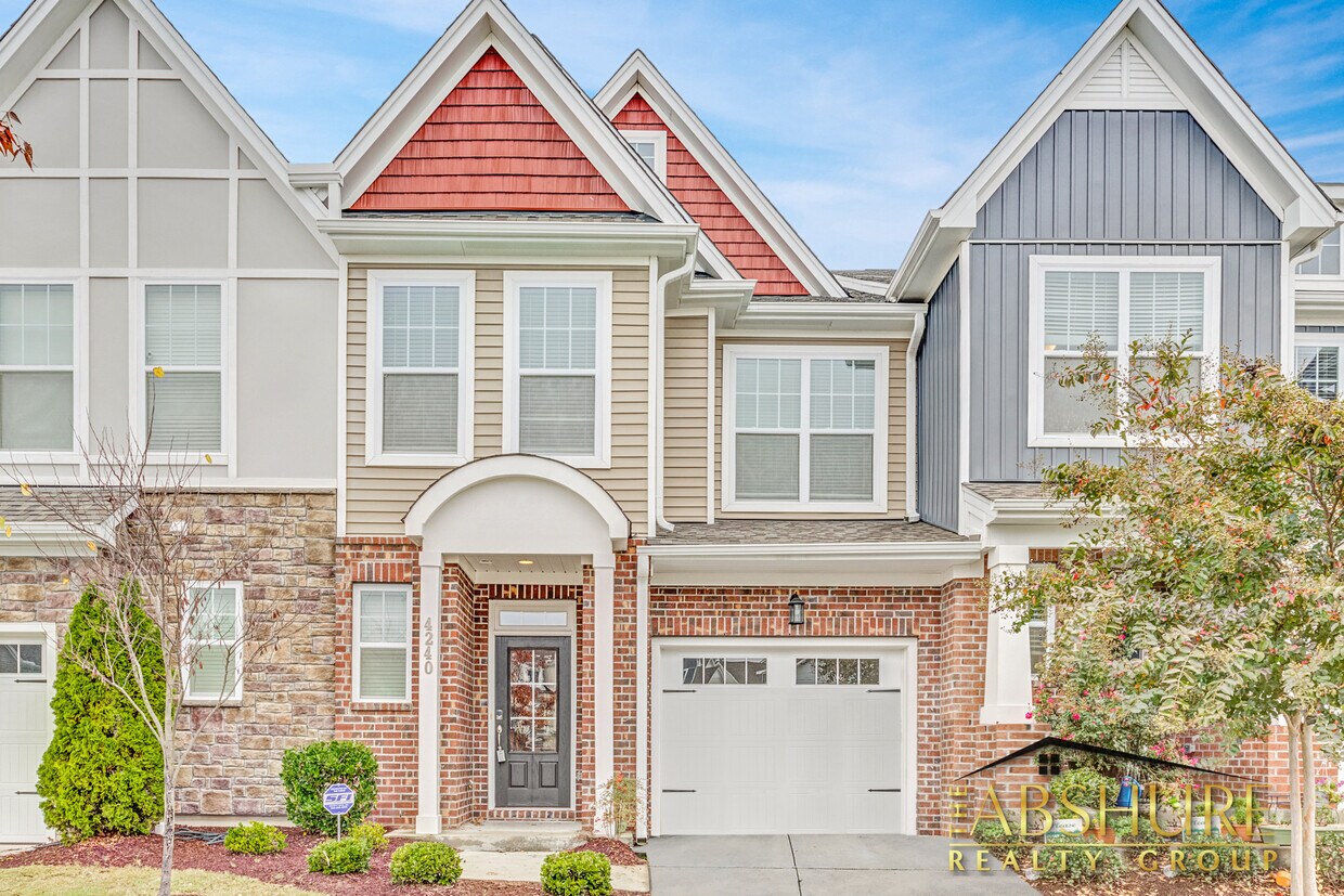 Photo - 4240 Vallonia Drive