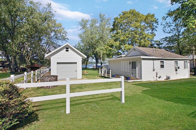 Storage Shed and Driveway for Ample Parking - 4135 Carol St