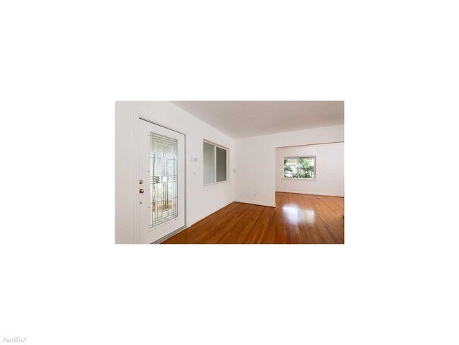 Building Photo - 137 NE 108th St