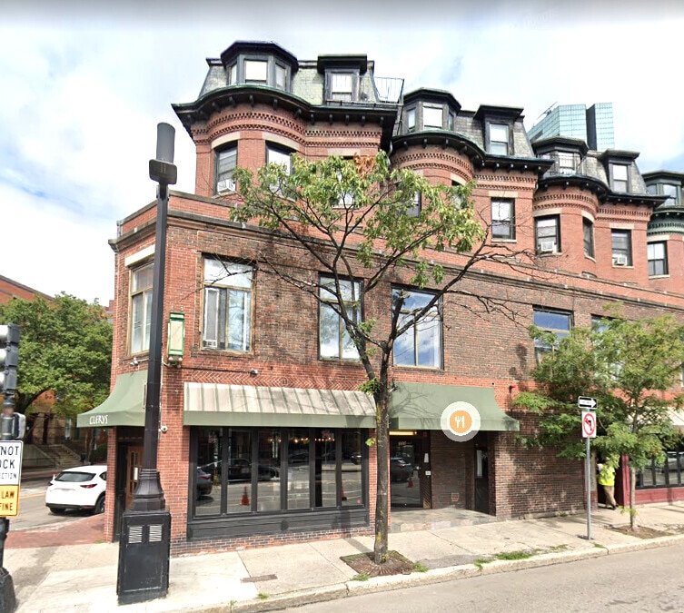 Primary Photo - 335 Columbus Ave