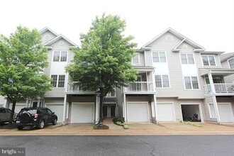 Building Photo - 12765 Fair Briar Ln