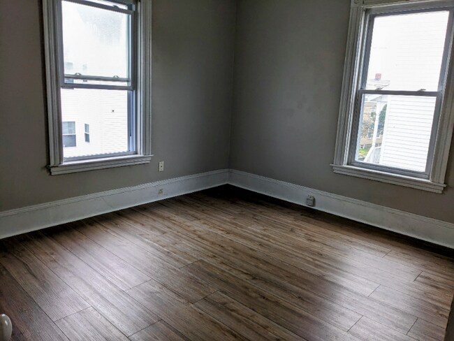 Building Photo - 226 Washington St