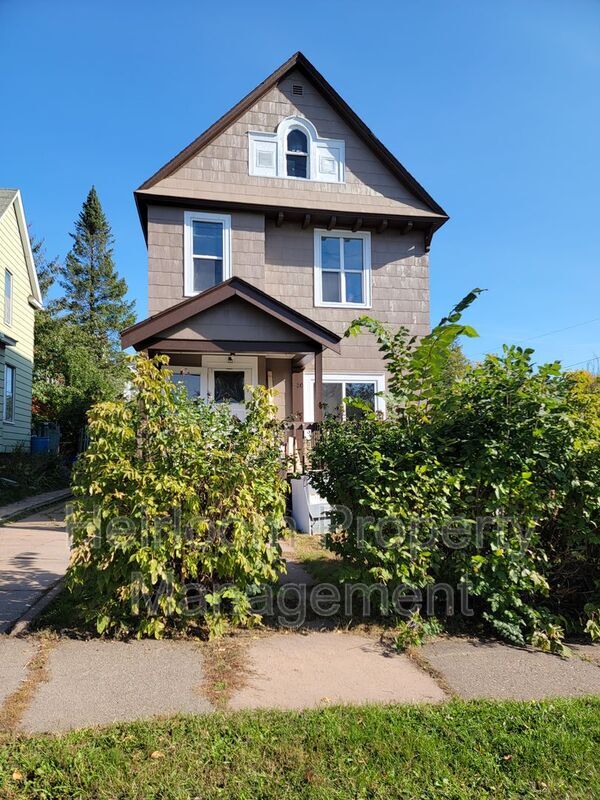 320 N 27th Ave W, Duluth, MN 55806 House for Rent in Duluth, MN