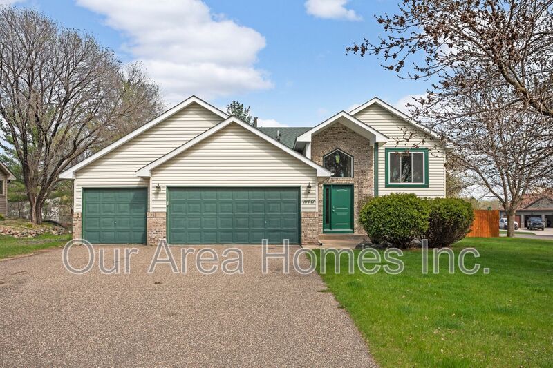 Foto principal - 19441 Denver St NW