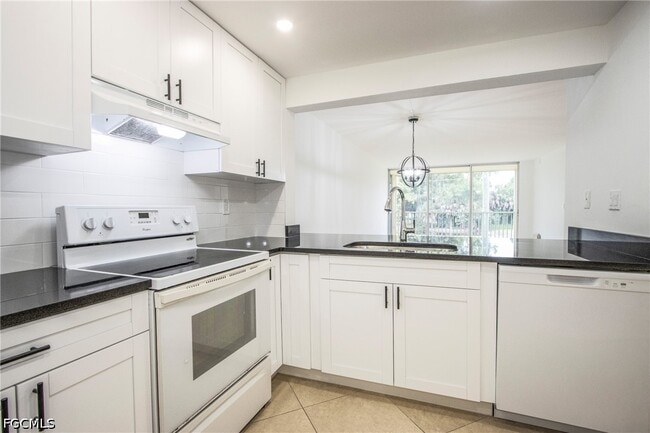 Building Photo - 1083 Forest Lakes Dr