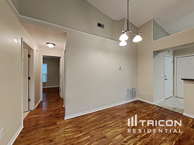 Foto del edificio - 4004 Moreland Dr