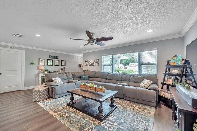 Foto del edificio - 6770 15th Ave N