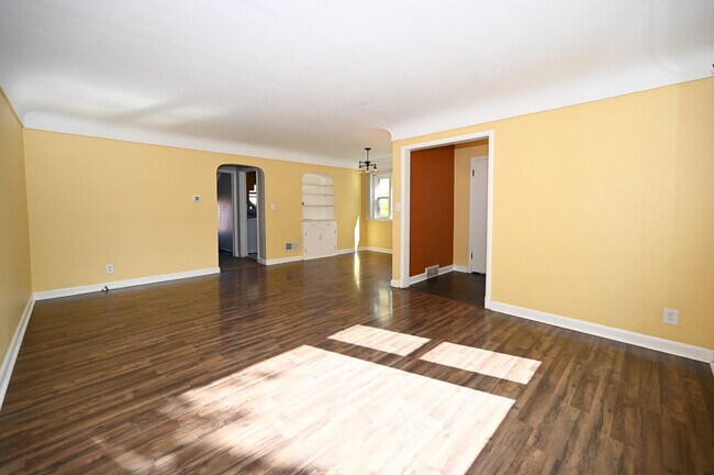 Foto del edificio - 1801 3rd St SW