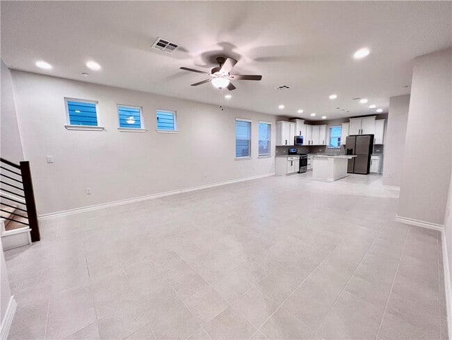 Building Photo - 5205 Dimesky Ln
