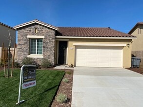 Building Photo - 2014 Miano Ct