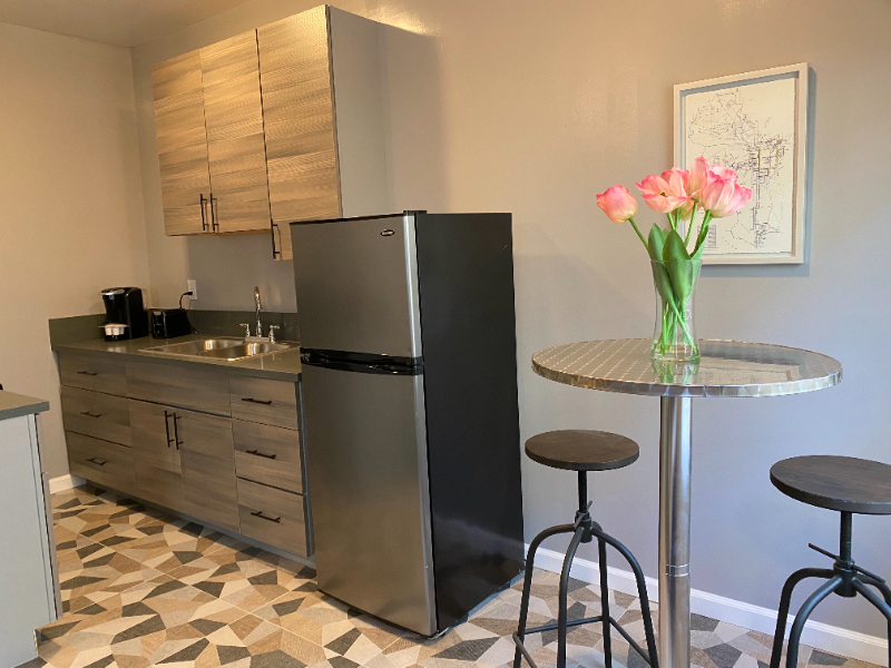 Foto principal - 527 W 3rd St