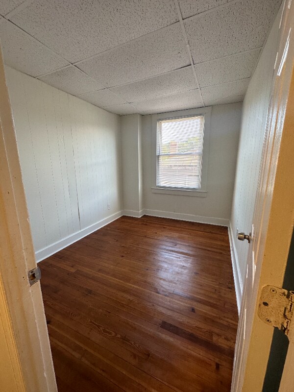 253 N Augusta Ave Unit 3, Waynesboro, VA 22980 Room for Rent in