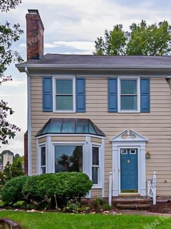 Primary Photo - 208 Standish Drive - 1