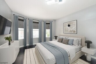 Building Photo - 59 Ellington St