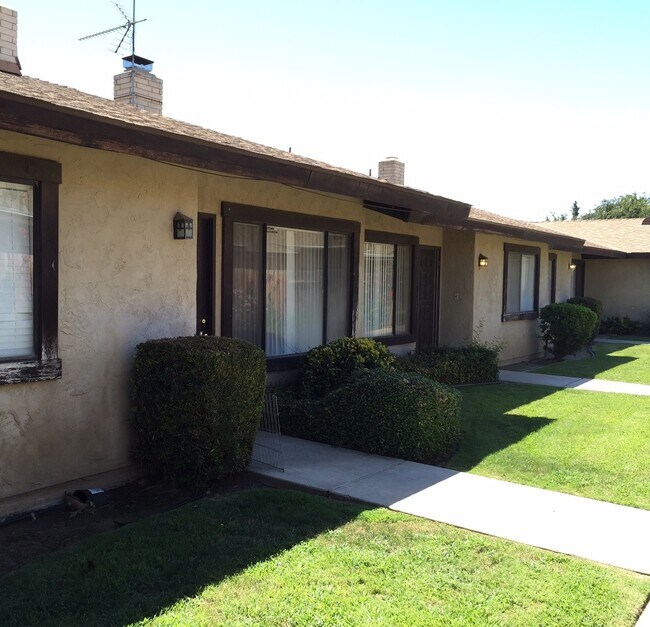 Foto del edificio - 7613 Quailwood Dr