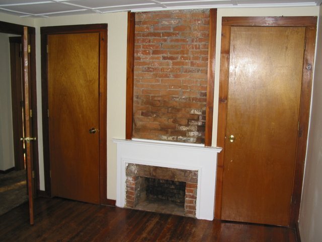 Foto del edificio - 104 S Water St