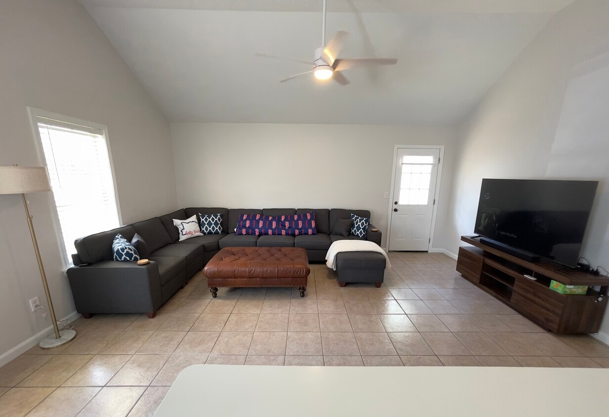 Photo - 106 Morgan Ln (Oxford, MS)