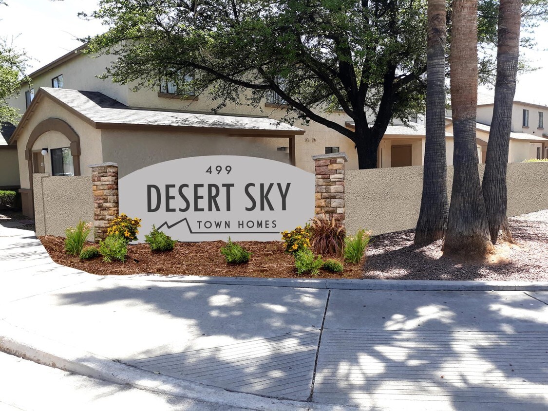 The Edge Townhomes Apartments at 499 S Carmichael Ave Sierra Vista, AZ