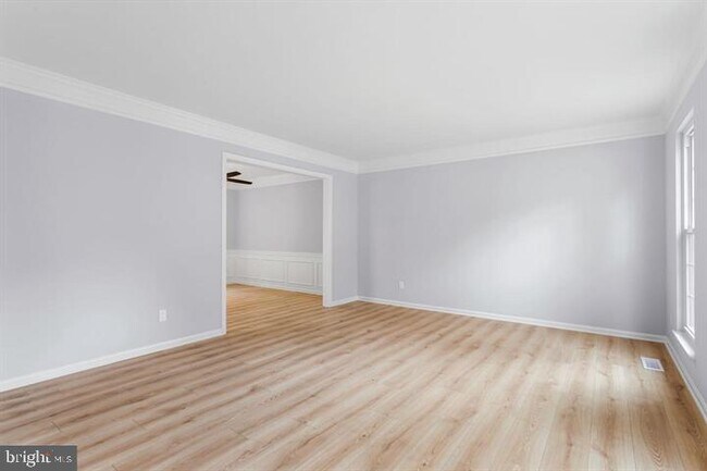 Foto del edificio - 2807 Falling Brook Terrace