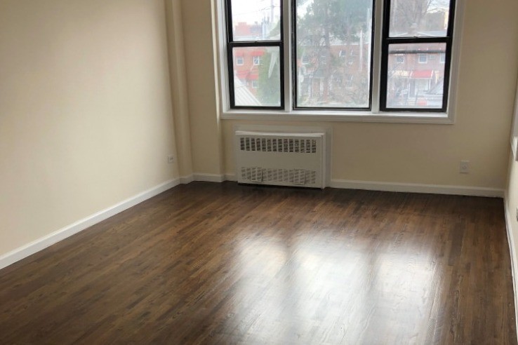 living room - 1819 Williamsbridge Rd