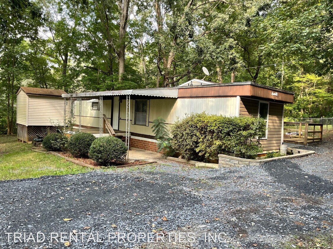 Primary Photo - 3 br, 2 bath House - 5838 CHAUCER TRAIL