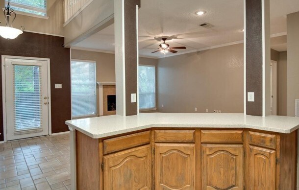 Foto del edificio - 1032 Sugarberry Ln