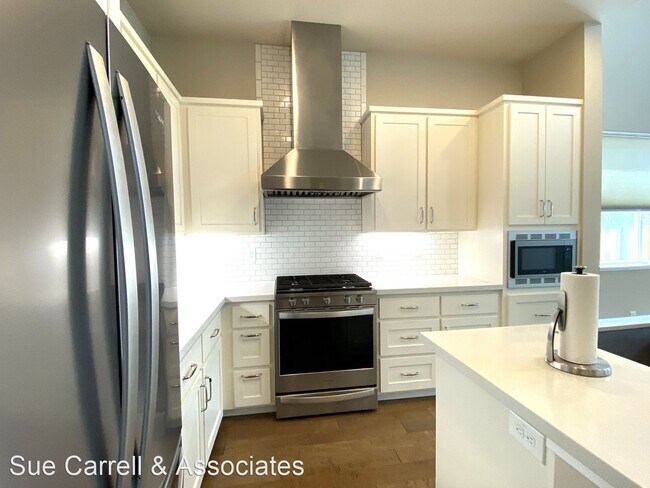 Foto del edificio - 4 br, 3 bath House - 1837 Palisades Dr.