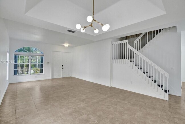 Foto del edificio - 17026 NW 19th St