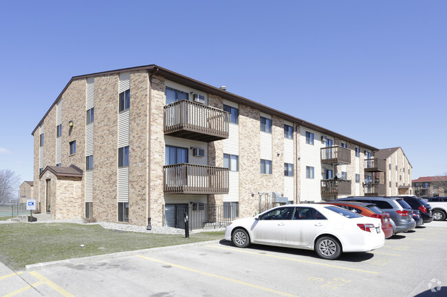 Westwood Estates - Apartments in Fargo, ND | Apartments.com