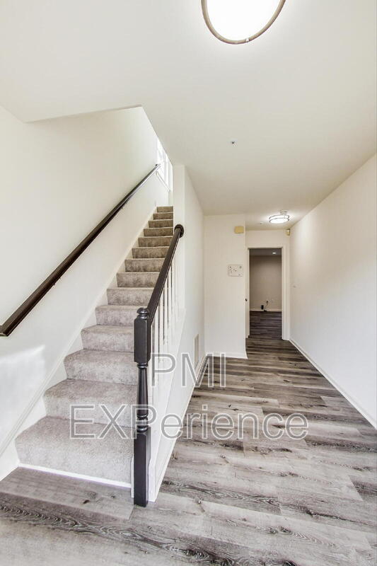 Photo - 9010 Hardesty Dr Townhome