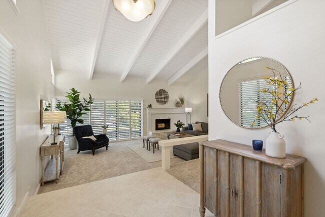 Building Photo - Single Level Luxury Home in Carmichael