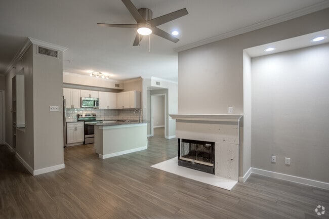 2BR, 2BA - 1259SF - Living Area - LADERA APARTMENTS