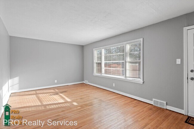Foto del edificio - 3 br, 1 bath House - 1463 7th St E