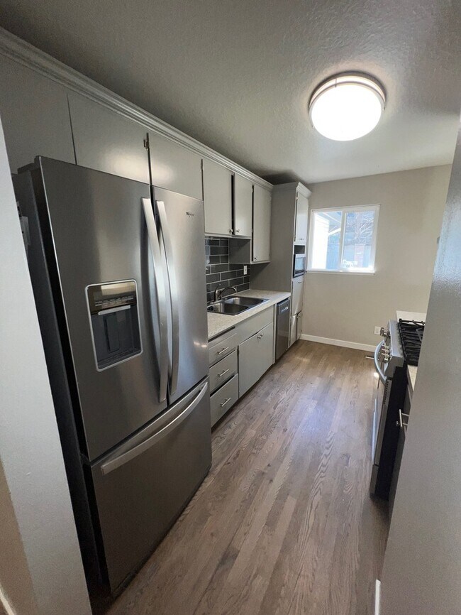 Foto del edificio - 3 Bed 2 Bath Home in Boise!