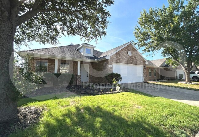 Foto del edificio - 1028 Aviary Dr