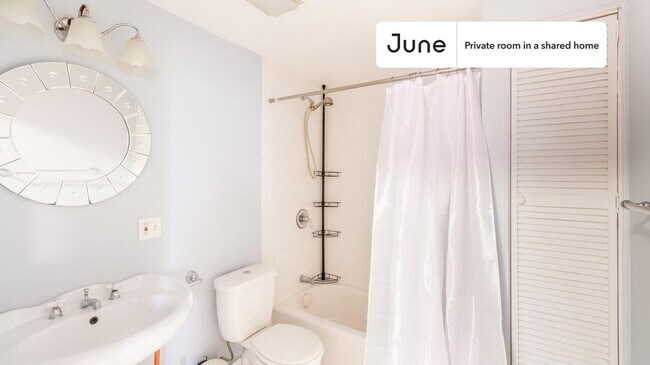 Foto del edificio - Room in Shared 5 bed/2.5 bath home