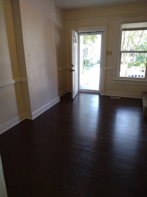 Living room - 510 Walker Ave